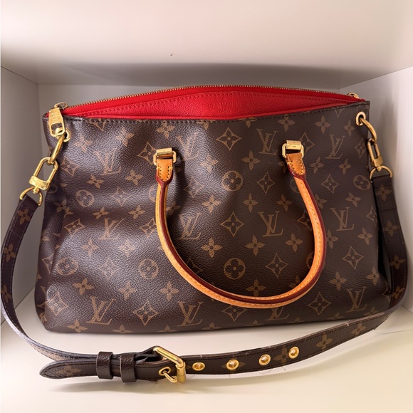 Louis Vuitton Monogram Canvas Satchel with Red Trim - Picture 5 of 11